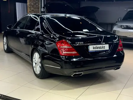 Mercedes-Benz S 500 2007 года за 6 500 000 тг. в Караганда – фото 3