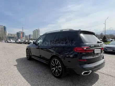BMW X7 2022 года за 55 000 000 тг. в Алматы – фото 16
