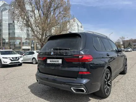 BMW X7 2022 года за 55 000 000 тг. в Алматы – фото 17