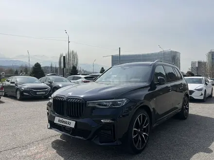 BMW X7 2022 года за 55 000 000 тг. в Алматы – фото 19