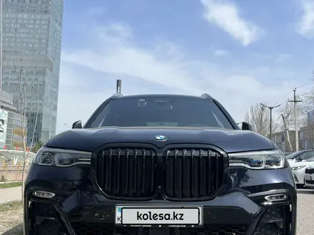 BMW X7 2022 года за 55 000 000 тг. в Алматы – фото 4
