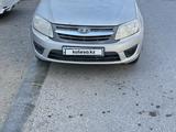 ВАЗ (Lada) Granta 2190 2015 годаүшін2 000 000 тг. в Актау