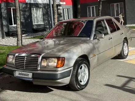 Mercedes-Benz E 260 1991 года за 2 200 000 тг. в Алматы – фото 11