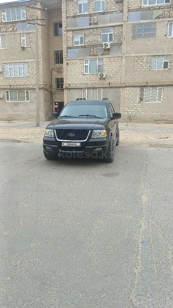 Ford Expedition, 2005