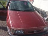 Volkswagen Passat 1989 годаfor1 200 000 тг. в Караганда