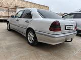 Mercedes-Benz C 180 1998 года за 2 500 000 тг. в Жанаозен – фото 5
