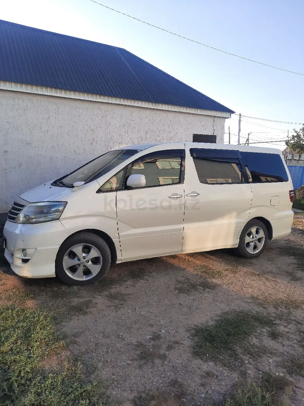 Toyota Alphard, 2006