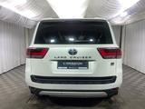 Toyota Land Cruiser GR Sport 2024 года за 56 000 000 тг. в Алматы – фото 4