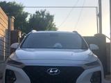 Hyundai Santa Fe 2018 года за 12 600 000 тг. в Алматы – фото 2