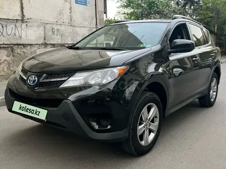 Toyota RAV4 2014 года за 6 950 000 тг. в Уральск