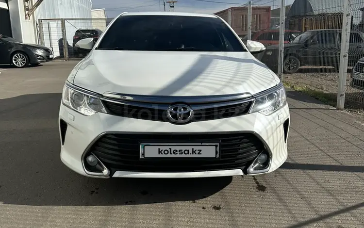 Toyota Camry 2015 года за 12 800 000 тг. в Кокшетау