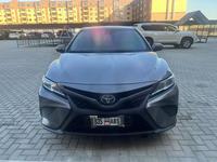 Toyota Camry 2017 годаүшін8 500 000 тг. в Актобе