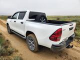 Toyota Hilux 2016 года за 13 600 000 тг. в Актау – фото 2