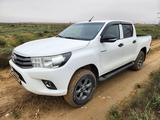Toyota Hilux 2016 года за 13 600 000 тг. в Актау