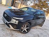 Hyundai Santa Fe 2021 года за 16 750 000 тг. в Костанай