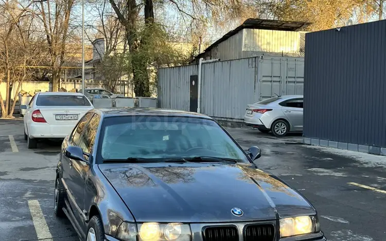 BMW 328 1997 годаүшін1 600 000 тг. в Алматы