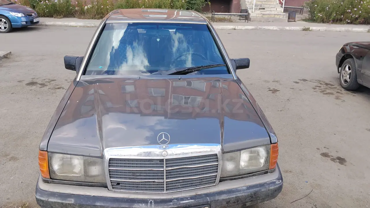 Mercedes-Benz 190, 1989