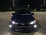 Hyundai Elantra 2019 года за 7 990 000 тг. в Алматы
