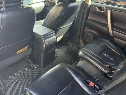 Toyota Highlander 2012 года за 10 000 000 тг. в Астана – фото 10