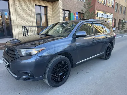 Toyota Highlander 2012 года за 10 000 000 тг. в Астана – фото 3