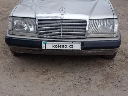 Mercedes-Benz E 230 1991 года за 1 400 000 тг. в Талдыкорган – фото 8
