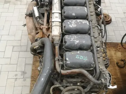Двигатель и кпп DT1212, DT1208, DT1202 HPI 470 лс Скания 124, P470 Scania за 20 000 тг. в Алматы – фото 2