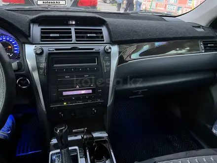 Toyota Camry 2016 года за 11 500 000 тг. в Алматы – фото 14