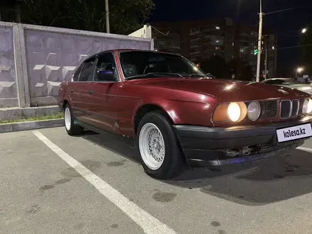 BMW 520 1990 года за 1 200 000 тг. в Усть-Каменогорск