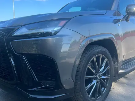 Lexus LX 600 2024 года за 78 000 000 тг. в Уральск – фото 4