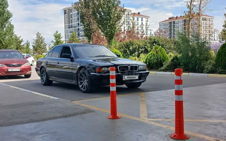 BMW 728 1998 годаүшін4 300 000 тг. в Актау