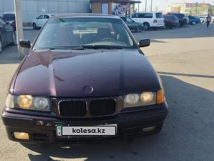 BMW 316 1992 года за 1 300 000 тг. в Астана – фото 5