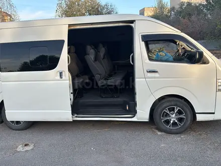 Toyota Hiace 2016 года за 17 000 000 тг. в Алматы – фото 3