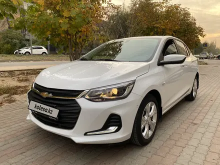 Chevrolet Onix 2023 года за 6 600 000 тг. в Алматы – фото 3