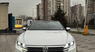 Volkswagen Passat CC 2017 года за 9 800 000 тг. в Алматы