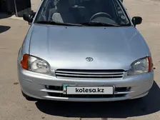 Toyota Starlet, 1998