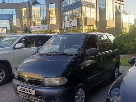 Nissan Serena 1998 года за 1 900 000 тг. в Алматы – фото 2
