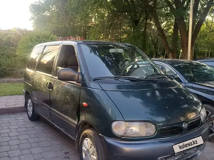 Nissan Serena 1998 года за 1 900 000 тг. в Алматы