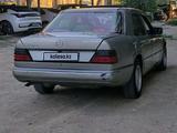 Mercedes-Benz E 200 1992 годаfor1 300 000 тг. в Байконыр – фото 3