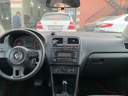Volkswagen Polo 2012 года за 3 200 000 тг. в Астана – фото 13