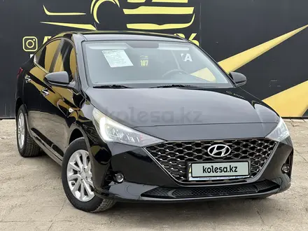 Hyundai Accent 2021 года за 8 700 000 тг. в Атырау – фото 2