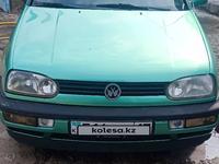 Volkswagen Golf 1996 годаүшін2 400 000 тг. в Шымкент