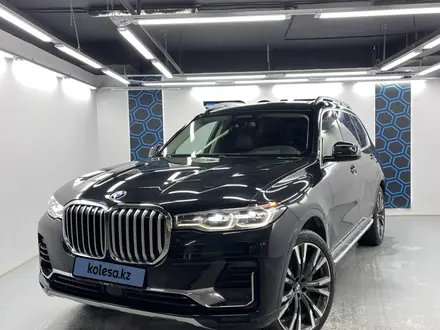 BMW X7 2019 года за 44 200 000 тг. в Астана