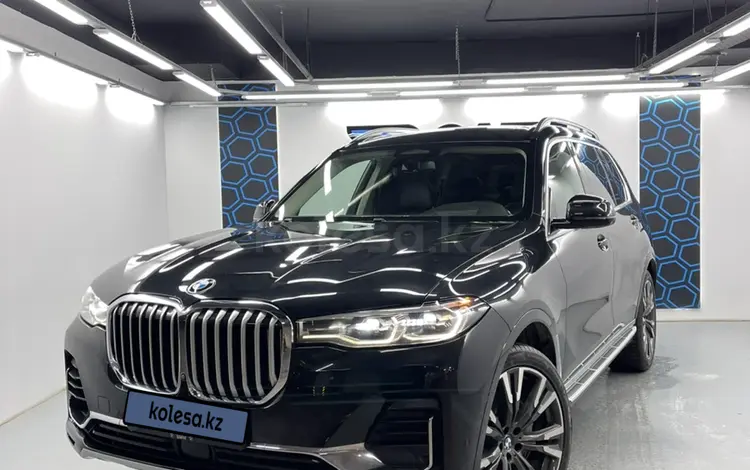BMW X7 2019 года за 44 200 000 тг. в Астана