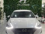 Hyundai Sonata 2022 года за 13 300 000 тг. в Алматы – фото 2