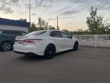 Toyota Camry 2020 годаүшін11 500 000 тг. в Караганда – фото 4