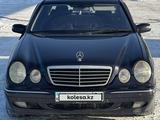 Mercedes-Benz E 320 2000 года за 4 850 000 тг. в Астана – фото 2