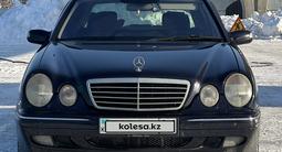 Mercedes-Benz E 320 2000 года за 4 850 000 тг. в Астана