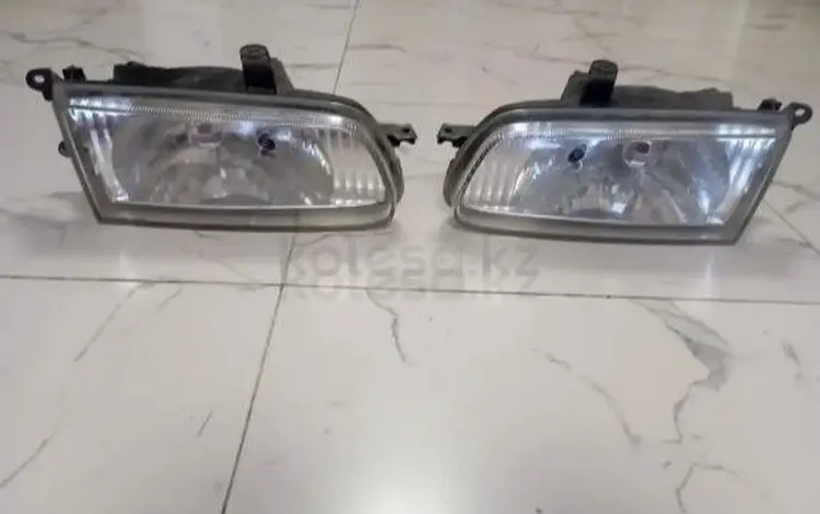 Фары на Toyota Corsa оригинал за 45 000 тг. в Алматы