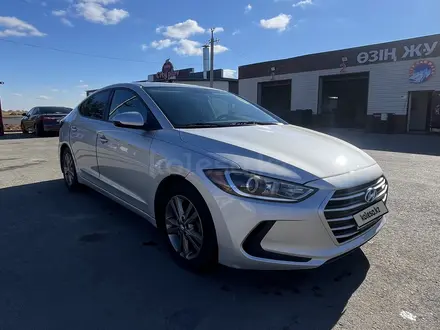 Hyundai Elantra 2017 года за 4 700 000 тг. в Актобе – фото 3