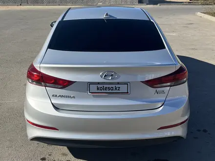 Hyundai Elantra 2017 года за 4 700 000 тг. в Актобе